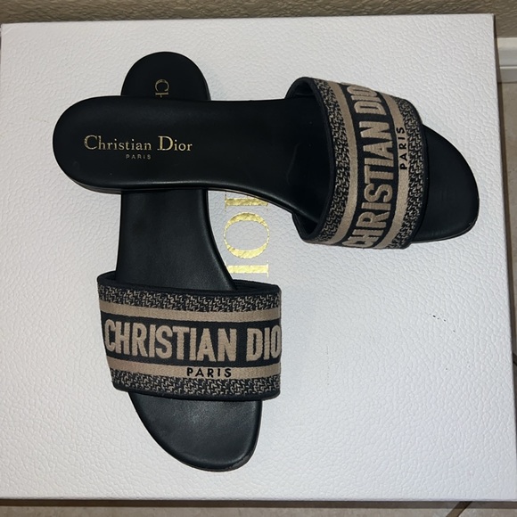 Dior Sandals - Picture 4 of 4